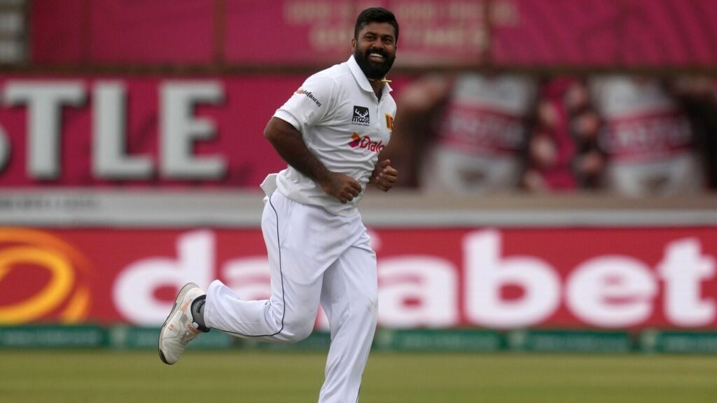 Lahiru Kumara sends David Bedingham’s off-stump cartwheeling during rain-marred Day 1 of SA vs SL 1st Test: Watch