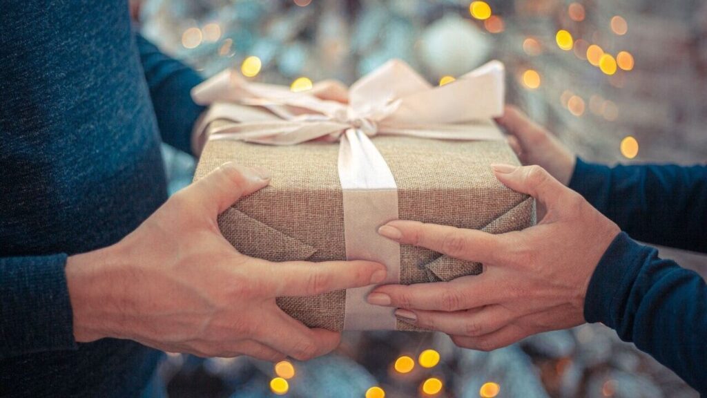 Manu Joseph: Gifting isn’t really the noble act it seems to be