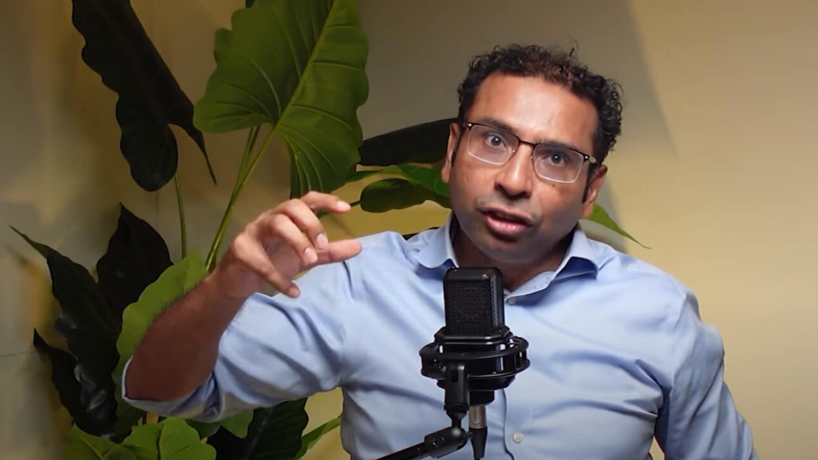 ‘Death of salaried employment’: Saurabh Mukherjea predicts grim outlook for India’s middle class in this decade