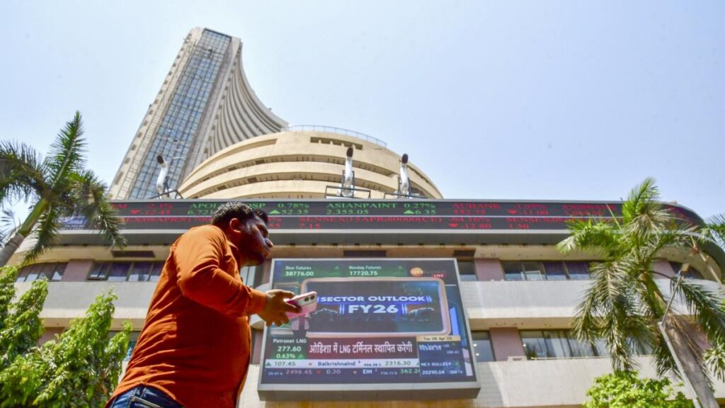 Markets end higher on sustained foreign fund inflows, drop in crude oil prices