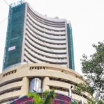 Stock markets close lower for 2nd day, IT stocks, weak global trends drag