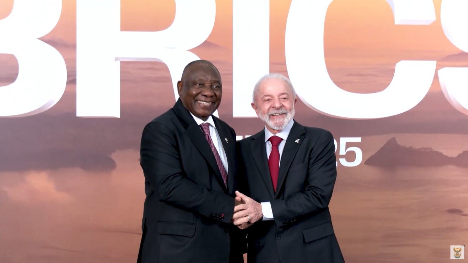 The world has suddenly fallen short of role models for democracy