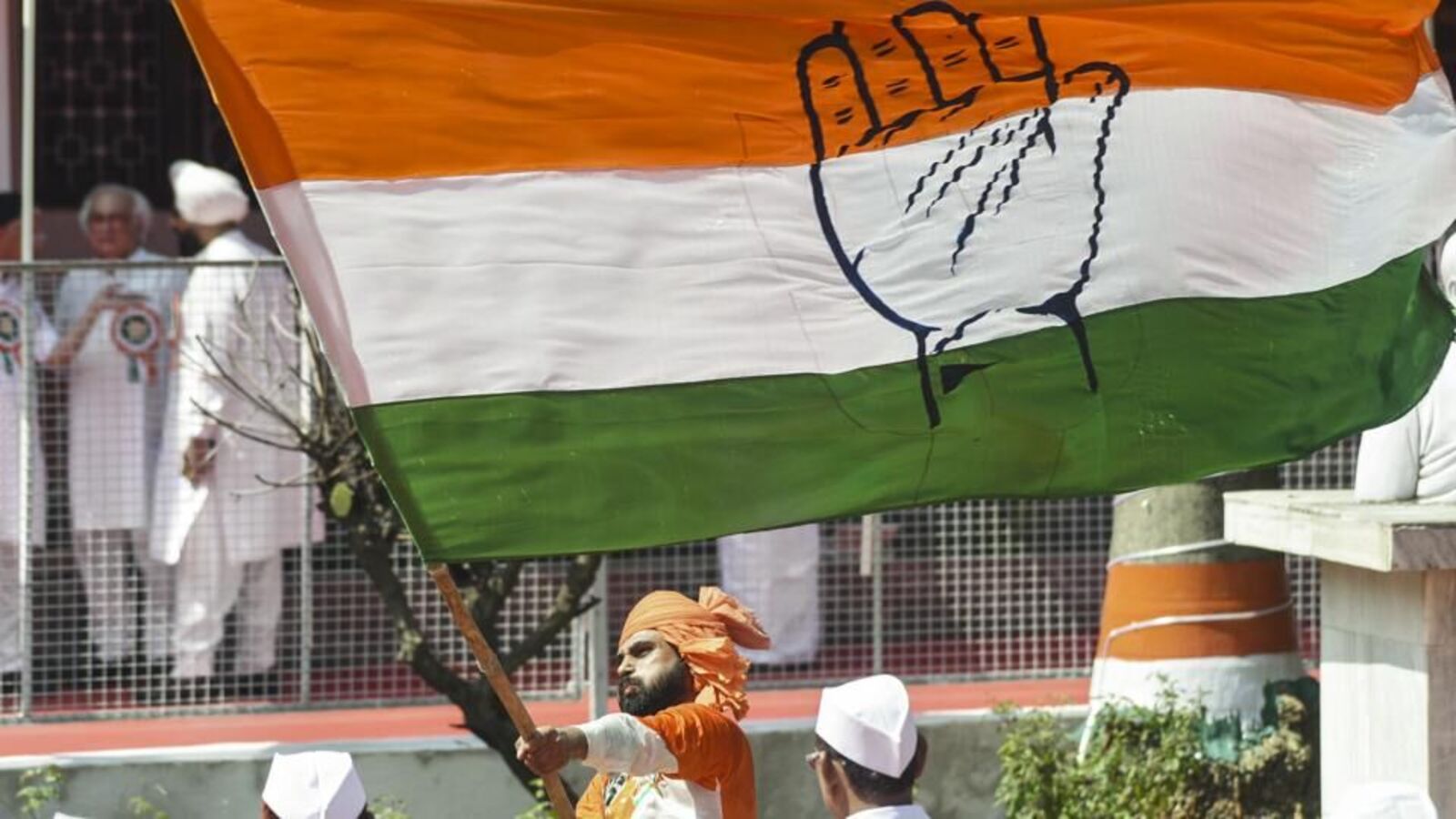 Bihar Election: Four Congress, VIP candidates withdraw nominations to support RJD allies | Who are they?