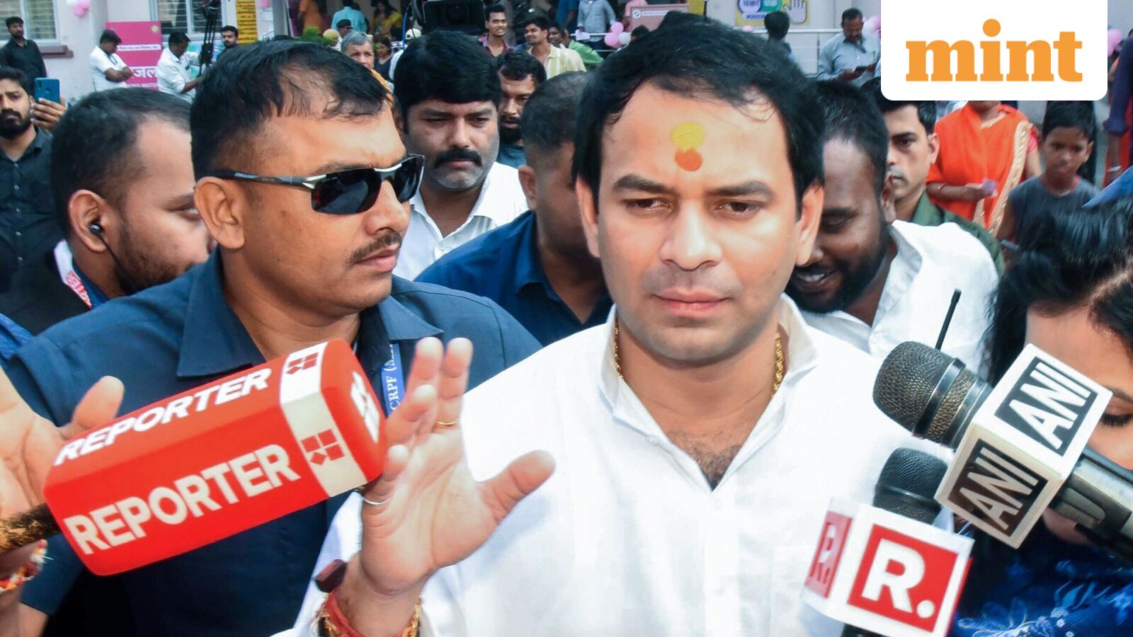 Tej Pratap breaks silence on Rohini Acharya’s exit from politics, says ‘meri behan ka jo apmaan…’