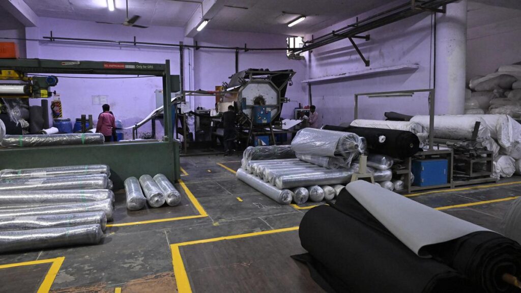 Labour experts welcome labour codes, but urge Govt to address likely teething issues