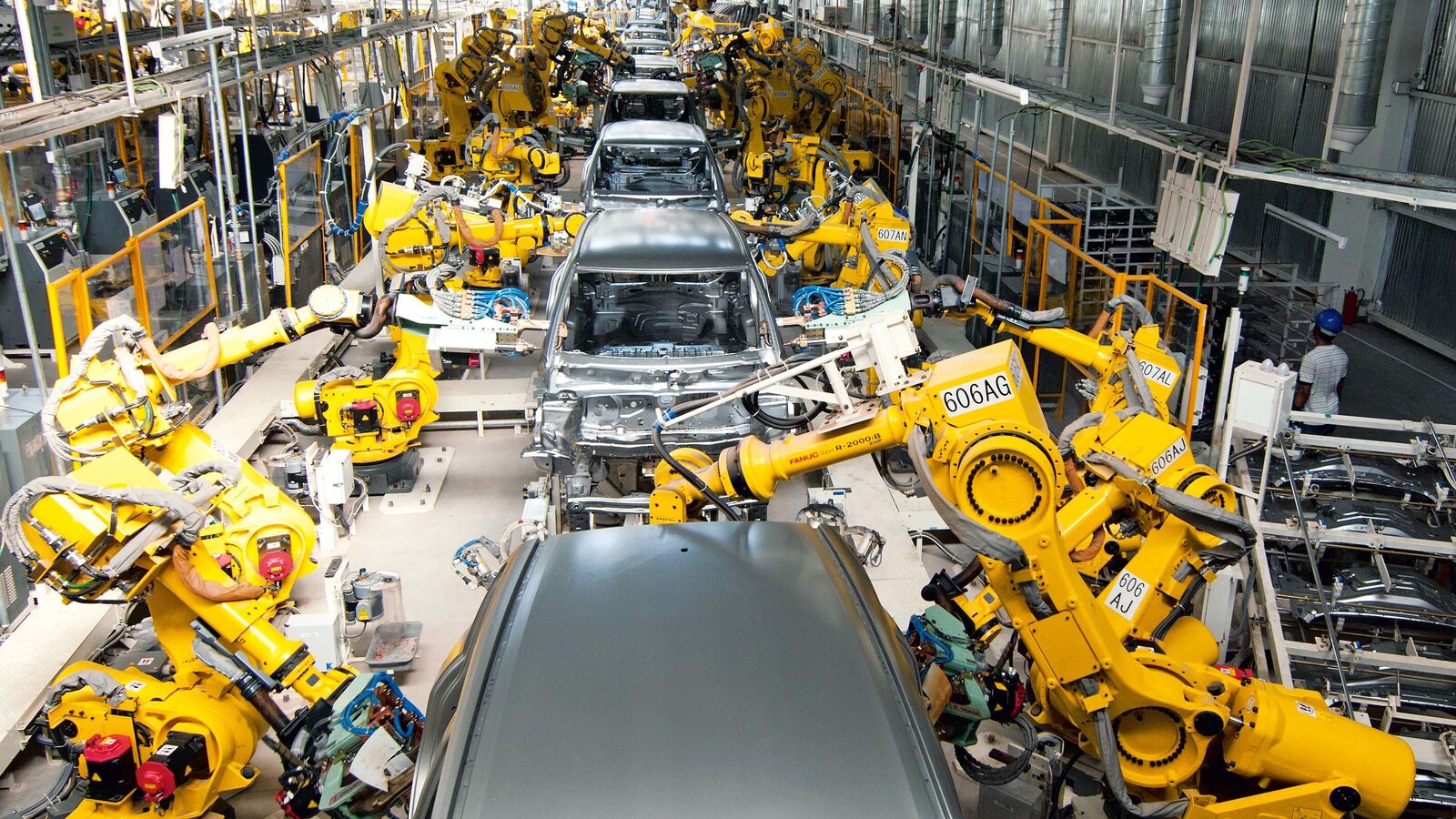 Maruti Suzuki records 12% rise in January sales to 2,36,963 units; Utility vehicle portion sales up 16% MoM