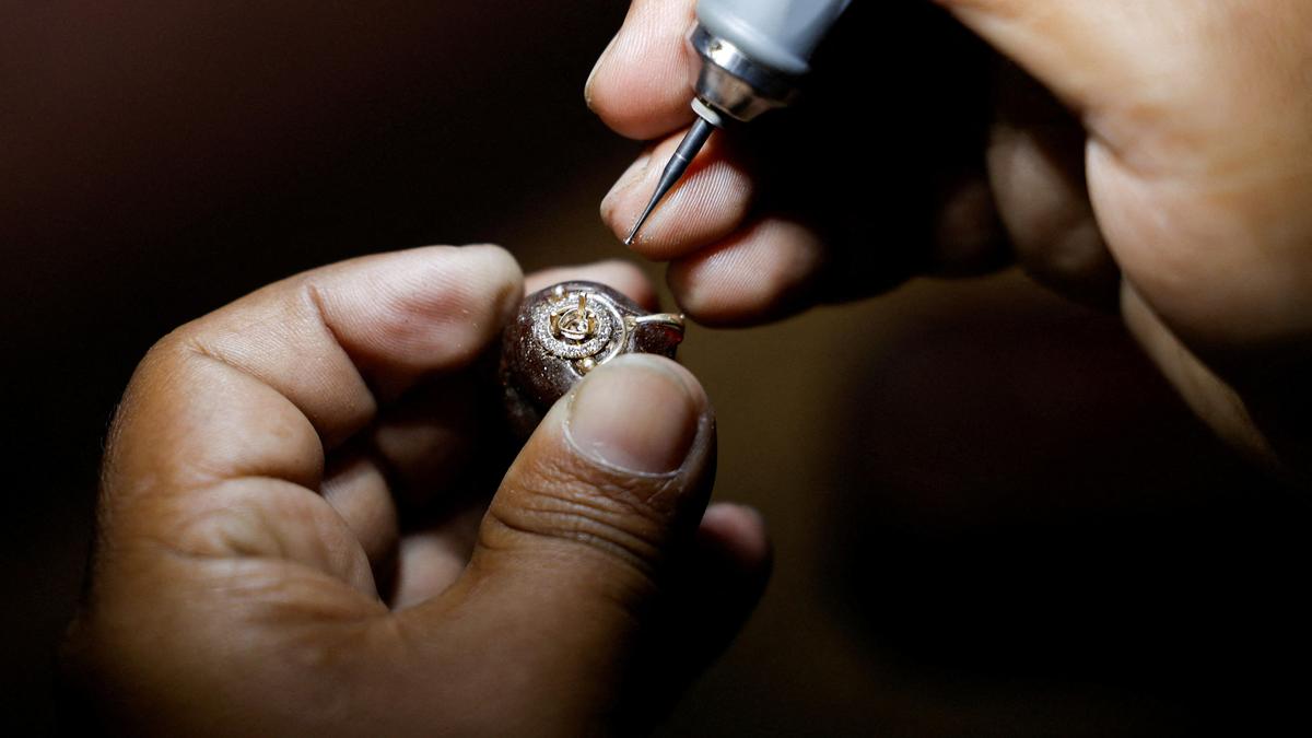 Gems and jewellery exports fall to five-year low on U.S. tariffs