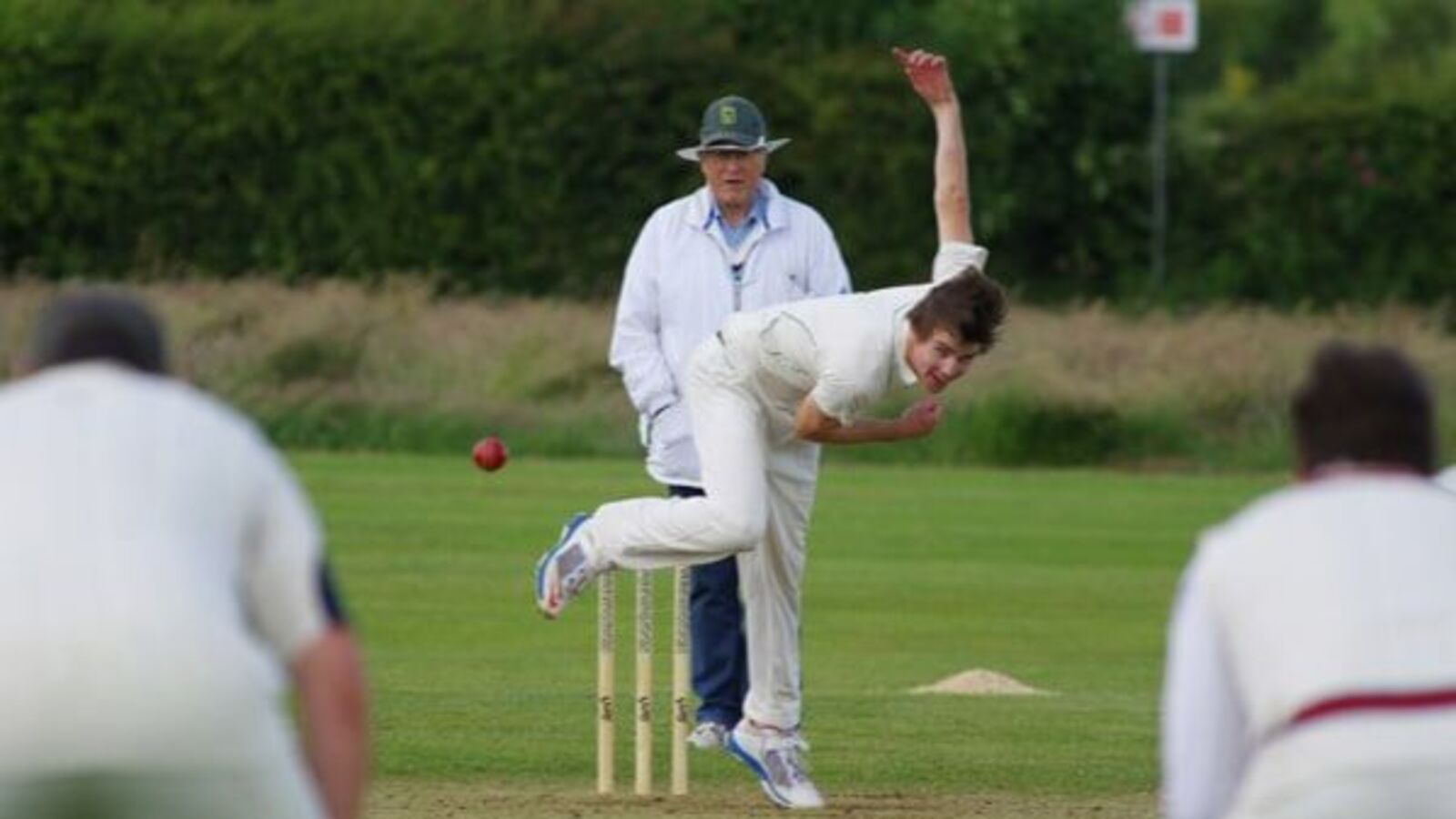 Tickner starts late Bangladesh collapse for New Zealand to win first ODI