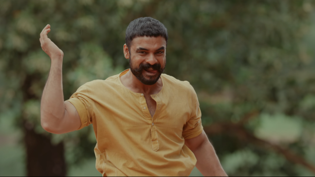 ‘Pallichattambi’ trailer: Tovino Thomas teaches a village to hit back at oppression